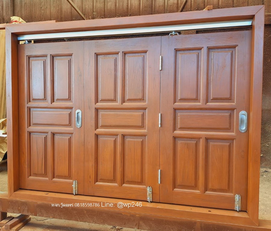 หน้าต่างบานพับ