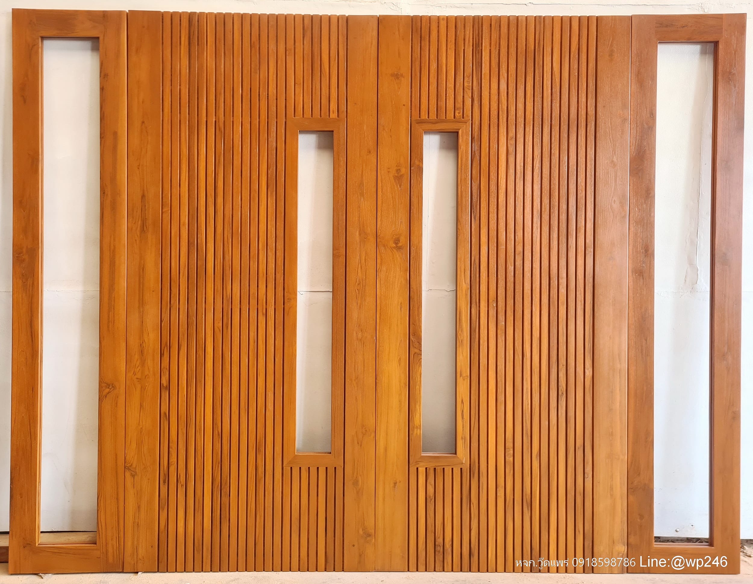 ประตูบานเปิด